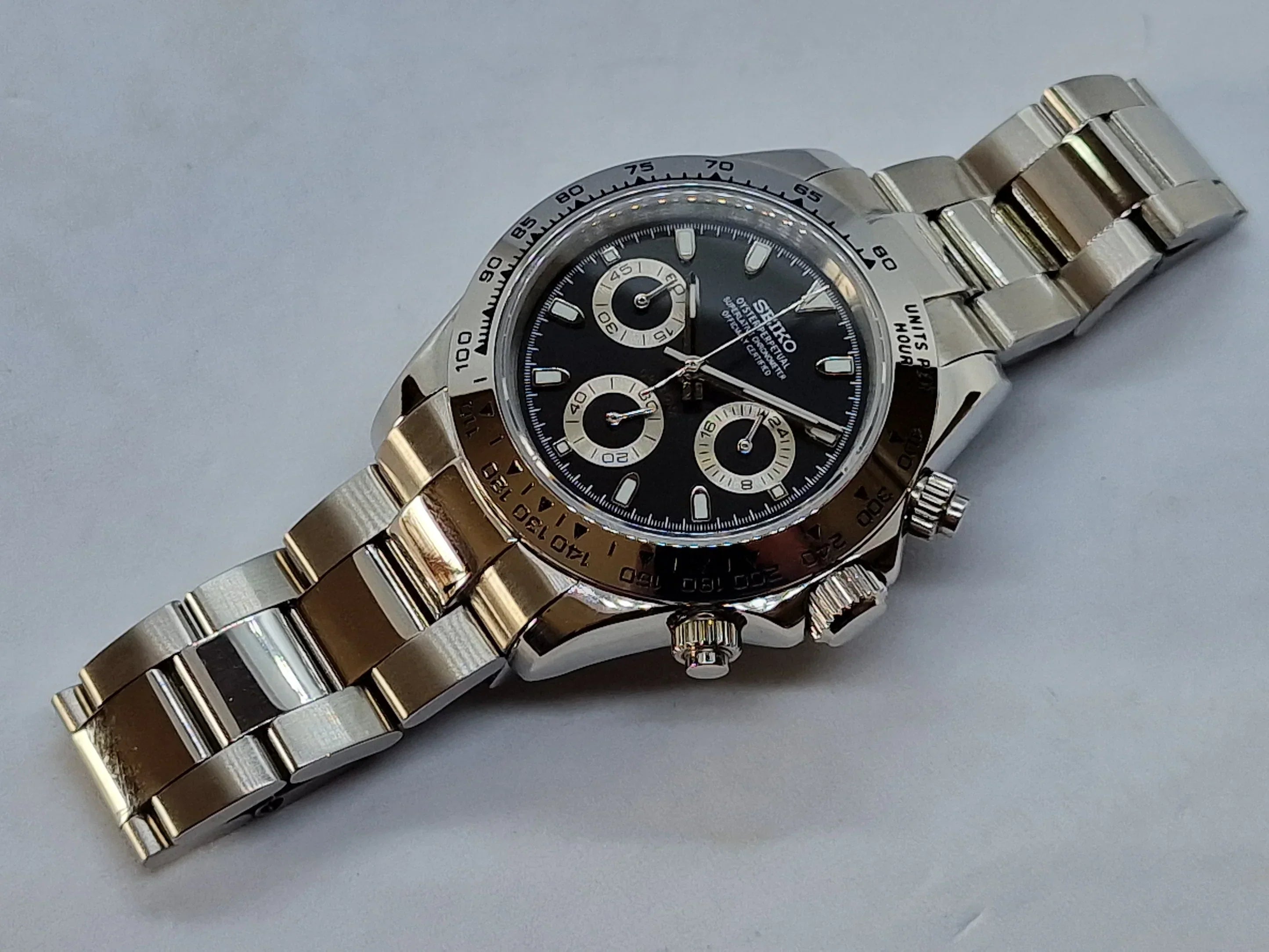 Custom Seitona Silver Black Dial